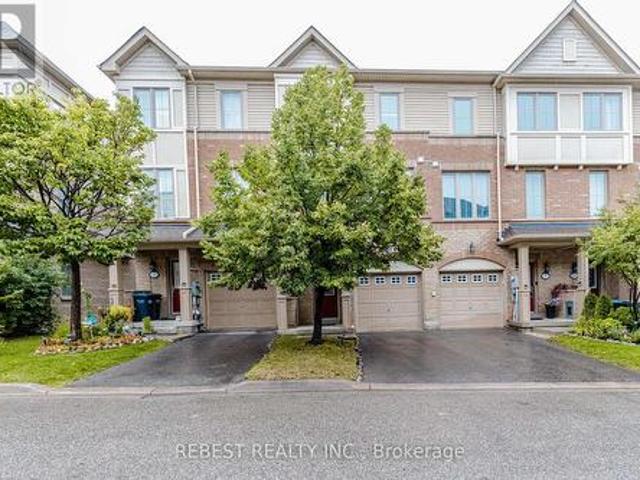15 Cailiff Street, Brampton, ON, L6Y 0P9 townhouse for sale | Listing ID W13707 | Royal LePage
