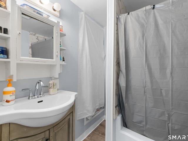 15 California St, West Haven, CT 06516 | MLS #24163