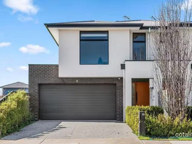 15 Captain Cook Avenue, FLINDERS PARK, SA 5025 House for Rent