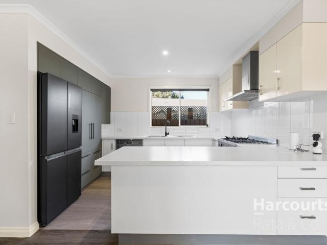 15 Cashmore Place, Roxburgh Park, VIC 3064