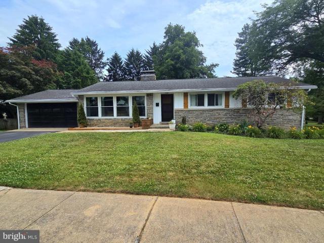 15 Center Drive