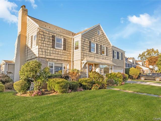 15 Combes Ave, Rockville Centre, NY 11570 | MLS #992952