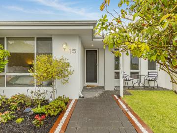 15 Comito Bend, Alkimos WA