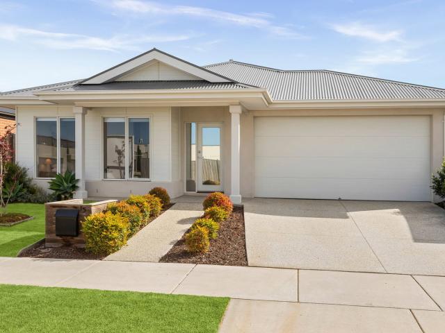 15 Conifer Street