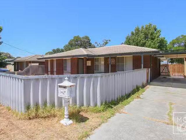 15 Conifer Street, Maddington, WA 6109