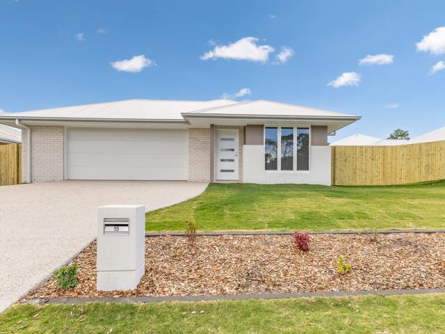 15 Cooper Circuit, NIKENBAH, QLD 4655