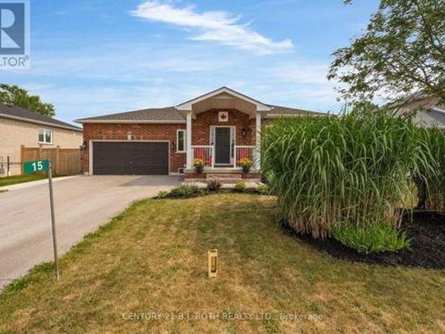 15 Corbett Street, Springwater, ON, L0L 1P0 house for sale | Listing ID S13580 | Royal LePage