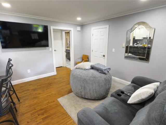 15 Cottage # 3A