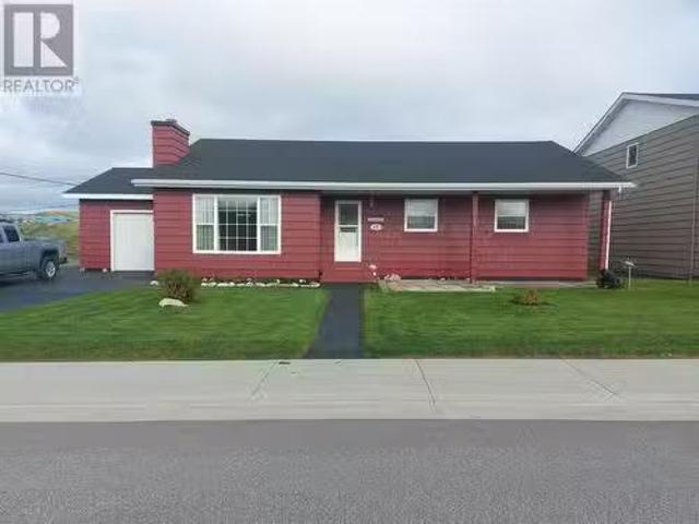 15 Cox Avenue, Channel Port Aux Basques, NL, A0M 1C0 house f.