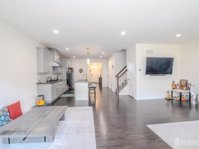 15 Clover Lane
