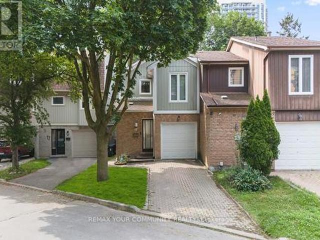 15 Clematis Road, Toronto, ON, M2J 4X1 house for sale | Listing ID C13612 | Royal LePage