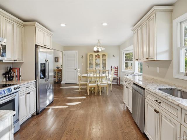15 Club Dr, Southampton, NY 11968 | MLS #933725