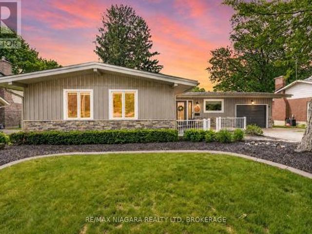 15 Cross Hill Road, Pelham Fonthill, ON, L3E 0J3 house for sale | Listing ID X13640 | Royal LePage