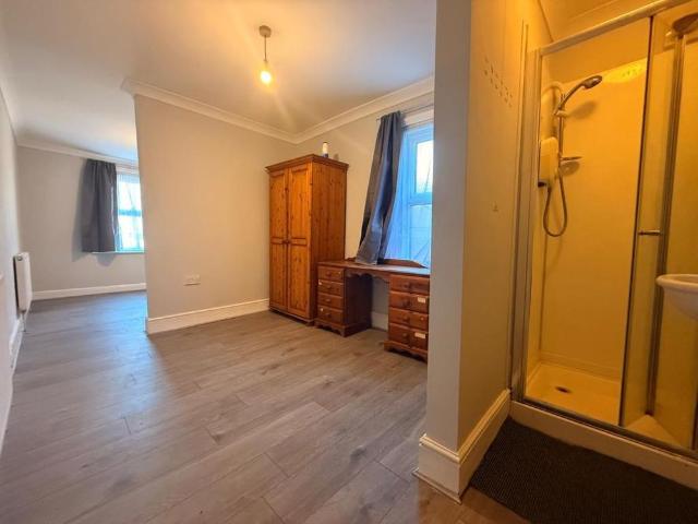 15 Cranbury Road, Eastleigh