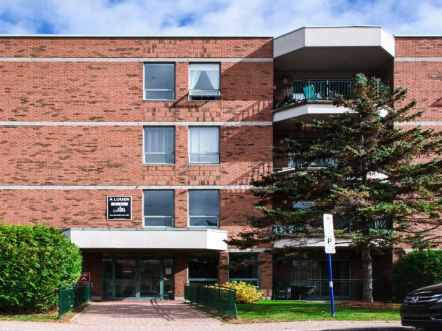 15 De Lourdes Pointe Claire | Gestion Lameer