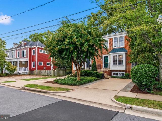 15 E Del Ray Avenue