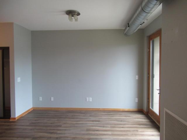 15 E Franklin Avenue # 313
