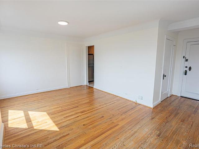 15 E Kirby Street # 1231