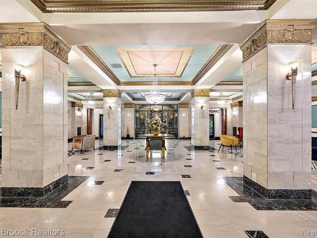 15 E Kirby #928 Street