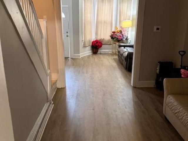 15 E Lee St, Hagerstown, MD 21740 | MLS #MDWA2034