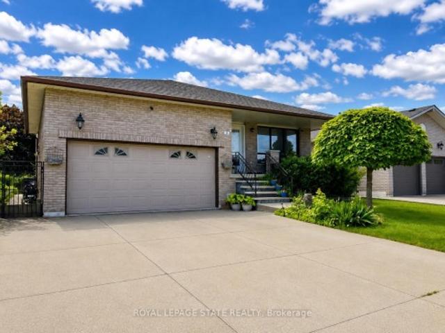 15 Ellen Avenue, Hamilton, ON, L8G 5A9 house for sale | Listing ID X13470 | Royal LePage