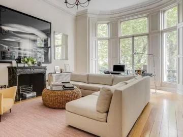 15 Ennismore Gardens, London, SW7 1AA, United Kingdom | 2 bed apartment for rent #138314648 | Rentberry