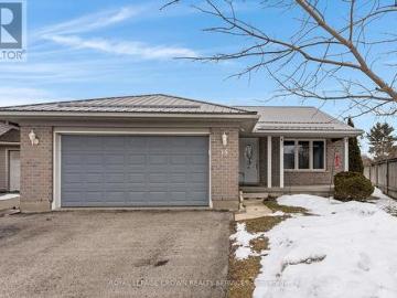 House for sale in Elgin, Ontario - Office room