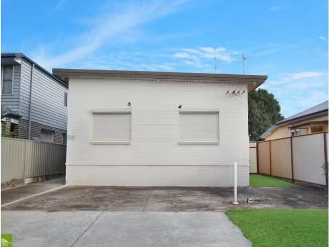 1/5 Finlayson Street, Wollongong Apartment for rent Listed by.