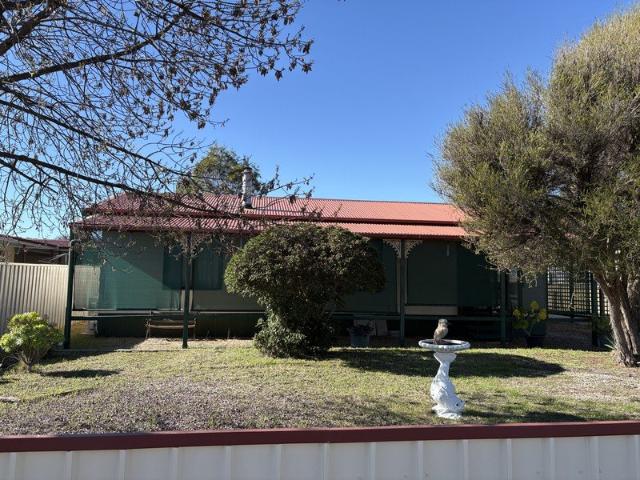 15 Forbes Avenue, Jamestown SA 5491