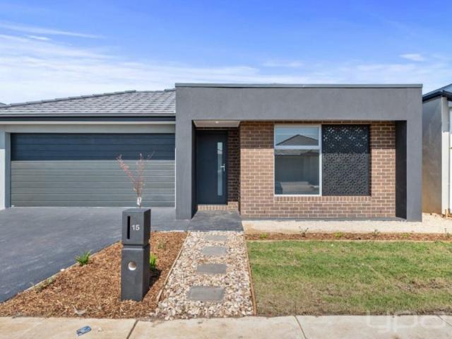 15 Gansha Street, WEIR VIEWS