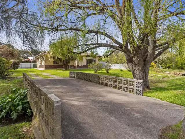 15 Giles Road, Willunga, SA 5172