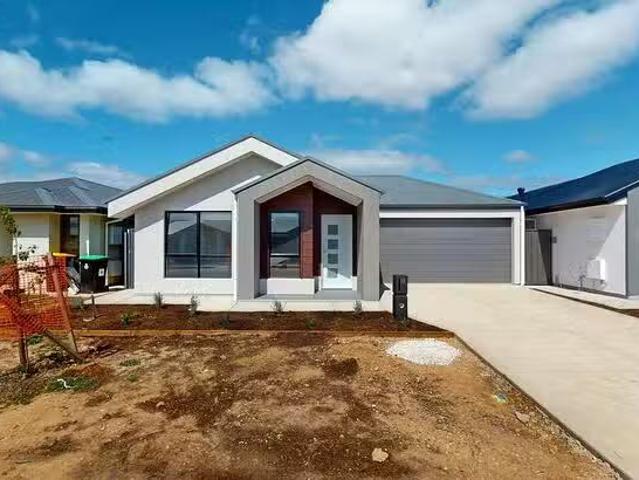 15 Goderich Street, Munno Para Downs, SA 5115