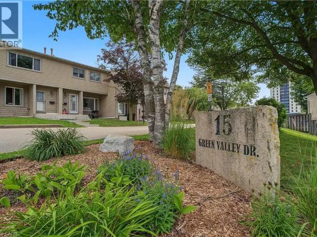 15 GREEN VALLEY Drive Unit# 1