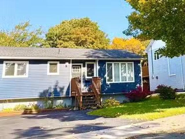 15 Griffins Lane, St. John'S, NL, A1G 1M4 house for sale Li.