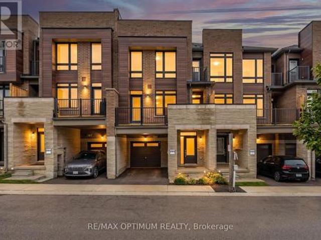 15 Gunton Street, Aurora, ON, L4G 4A9 house for sale | Listing ID N13413 | Royal LePage