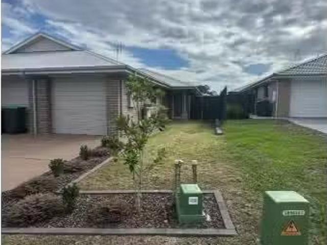 1/5 Guardsman Gr, Lochinvar House for rent Listed by Carmen J.