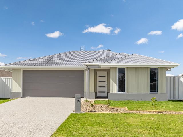 15 Hazelwood Street, Wondunna QLD 4655