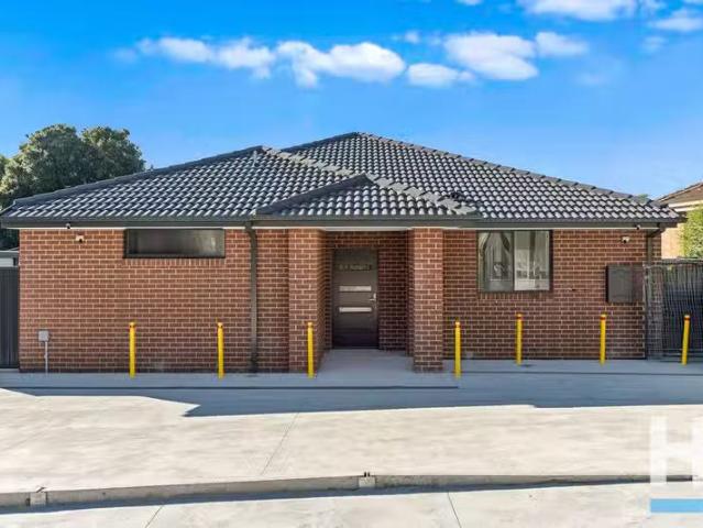 1/5 Heatherhill Road, FRANKSTON, VIC 3199 Studio for Rent