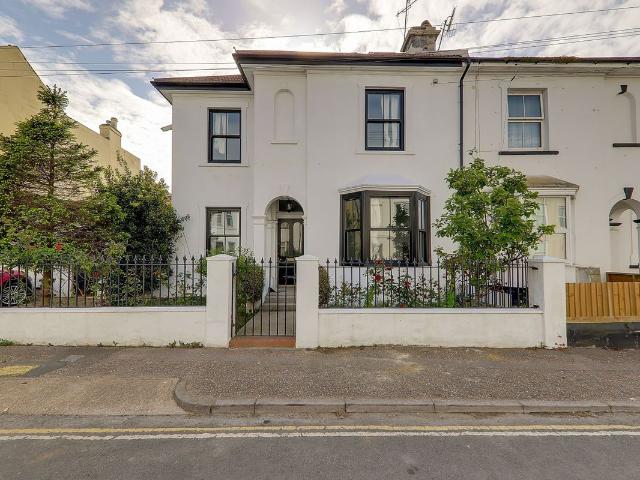 15 Hertford Road, Worthing BN11, 9 bed property to rent, £625 pcm | PrimeLocation