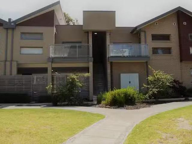 15 Hinterland Close, Lynbrook, VIC 3975