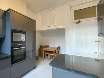 15 Highburgh Road, Glasgow, G12 9YF, United Kingdom | 3 bed apartment for rent #122488094 | Rentberry