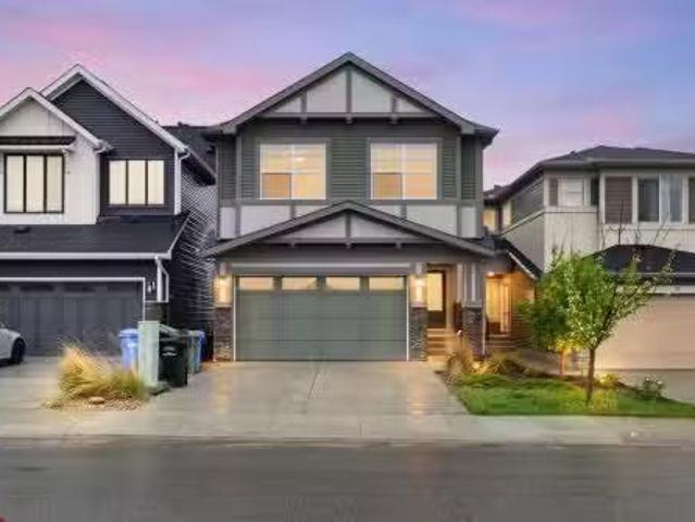 15 Homestead Close Ne, Calgary, AB, T3J 2H2 house for sale.