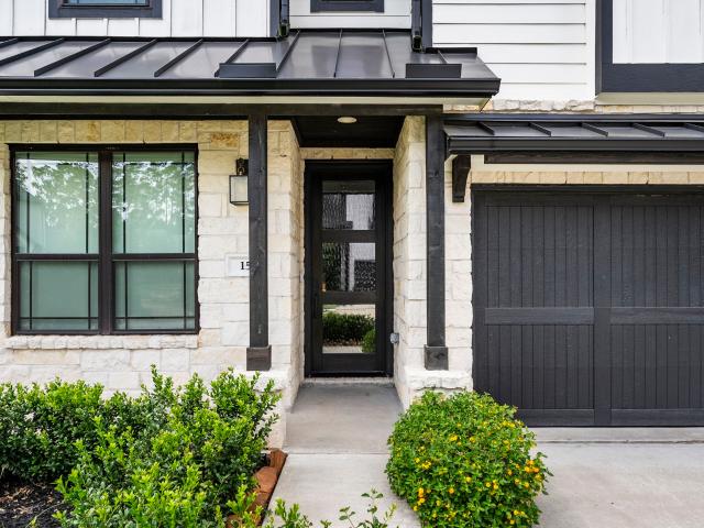 15 Honeycomb Ridge Place