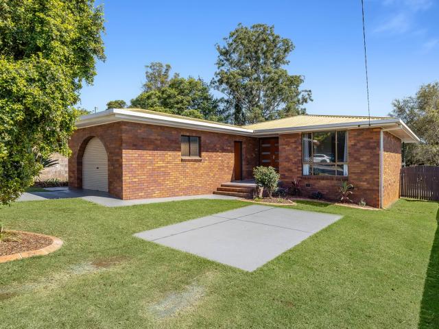 15 Hunter Street, Centenary Heights, QLD 4350 House for Rent Ray White Toowoomba Real Estate
