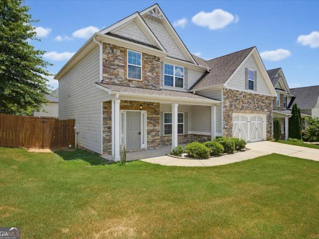 15 Hughston Walk