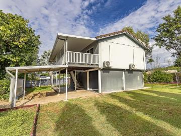 House for rent in Deeragun - Garden, Air conditioning