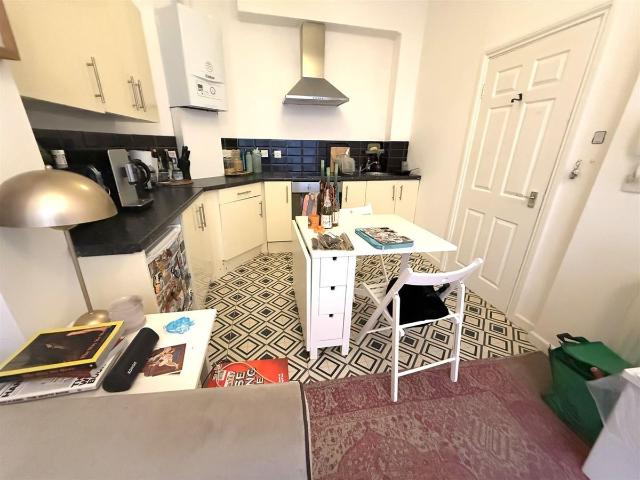15 John Street, Bristol BS1, 2 bed flat to rent, £1,900 pcm | PrimeLocation