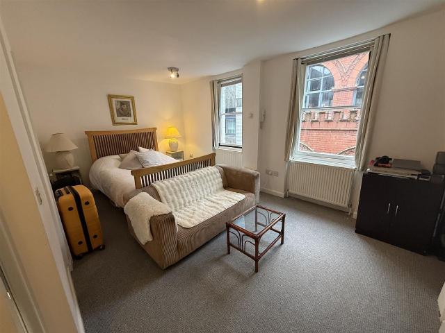 15 John Street, Bristol BS1, Studio to rent, £1,100 pcm | PrimeLocation