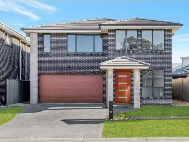 15 Kangan Rise, Catherine Field House for rent Listed by Aldo.