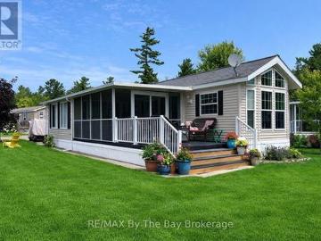 15 Kenora Trail, Wasaga Beach, ON, L9Z 1X7 house for sale | Listing ID S12702 | Royal LePage